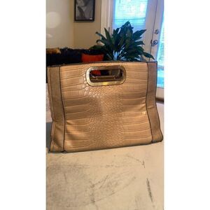 Beige Croc Embossed handbag.